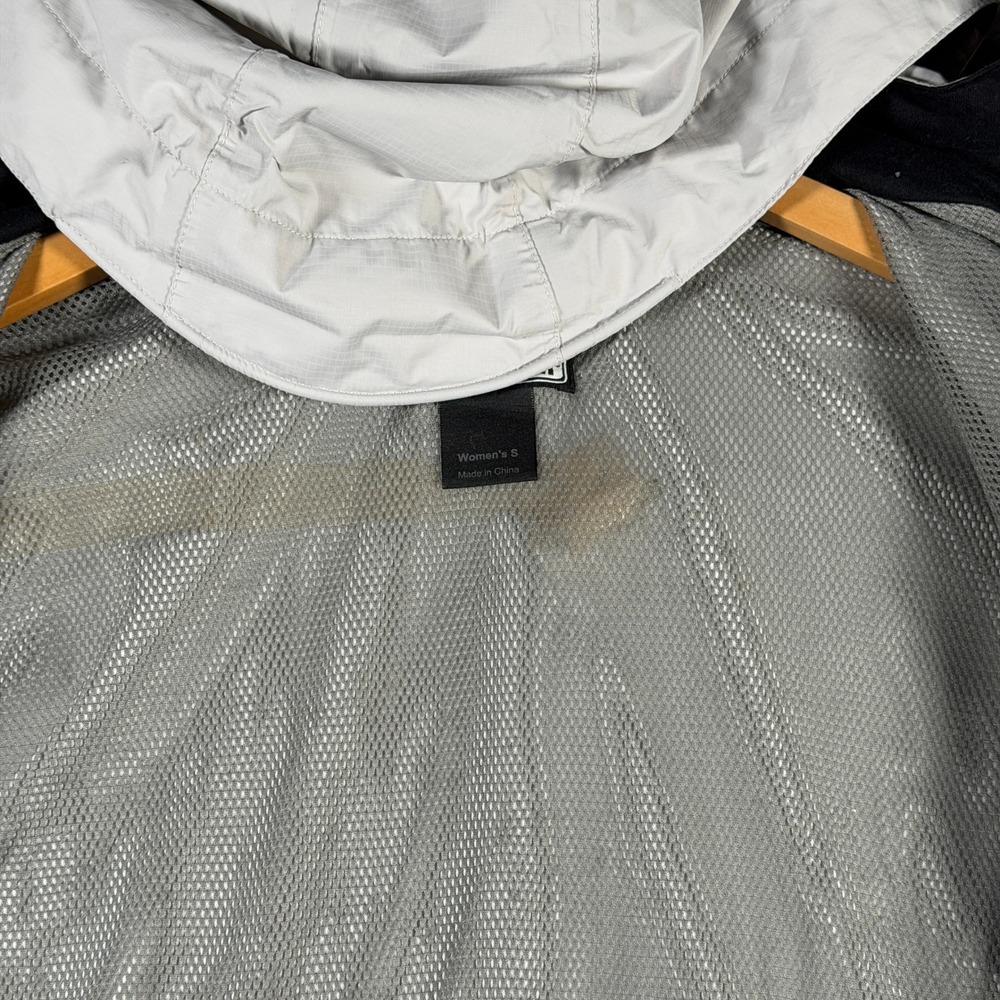 REI Womens Hooded Windbreaker Jacket Gray Full Zip Mesh Lined Size S 681292 - Picture 5 of 16